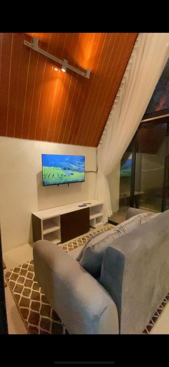 Agriya Lubis Cabin Diyeng Chambre photo